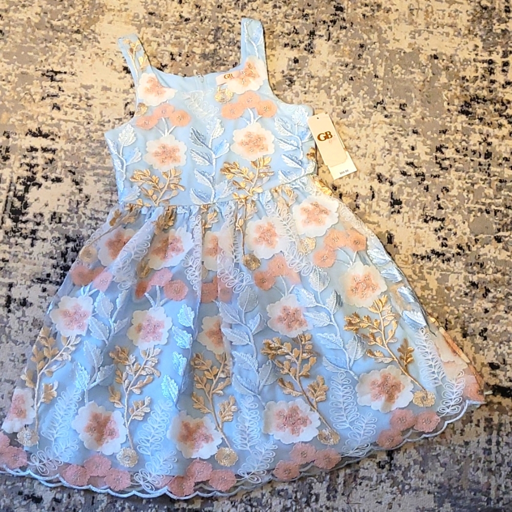 Girls dress